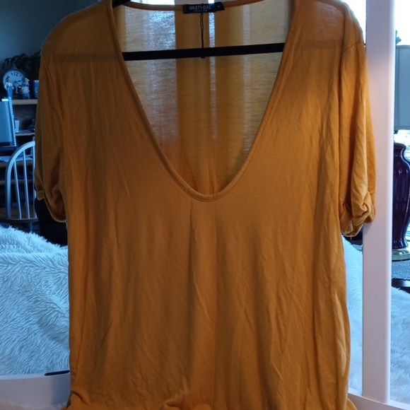Nasty Gal Tops - Nasty Gal Yellow T-Shirt Size M/L
